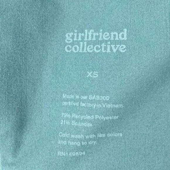 Girlfriend collective Paloma Sports Bra Sage green Racerback Full coverage - Picture 5 of 15